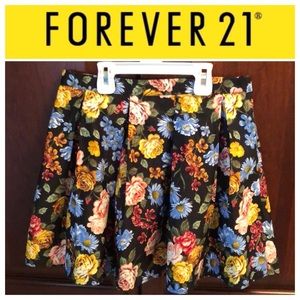 💥💥Floral forever 21 skirt